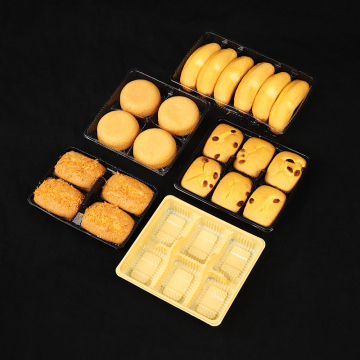 Pembawa kue jernih dengan tutup snap-on