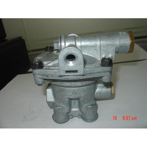 Relay valve for trucks 110205/110200/1110460