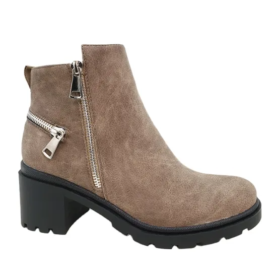 Lady Fashion Shoes: Latest Design Pu Leather Booties & Ankle Boots