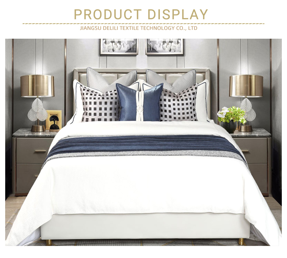 Exquisite Four-Piece Set1-2-X