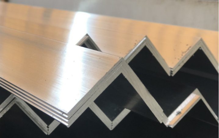 Customized Angle Aluminium Profile