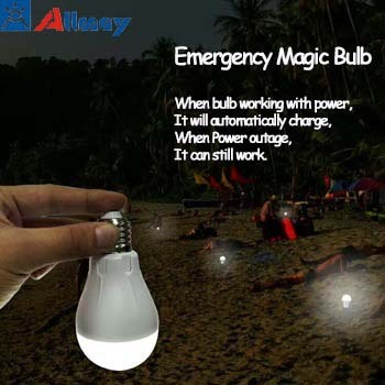 5W 7W E27 wiederaufladbare LED intelligente Birne Lampe