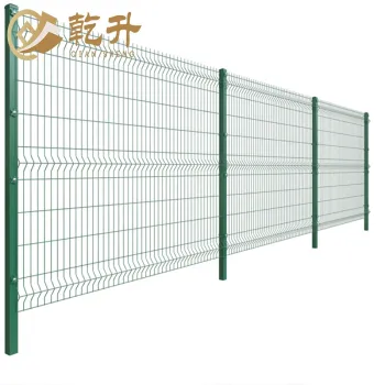 Wholesale 75mm x 150mm Galvanized 3D Curvy Welded Wire Mesh Metal Fence Panels for Sale in Poland