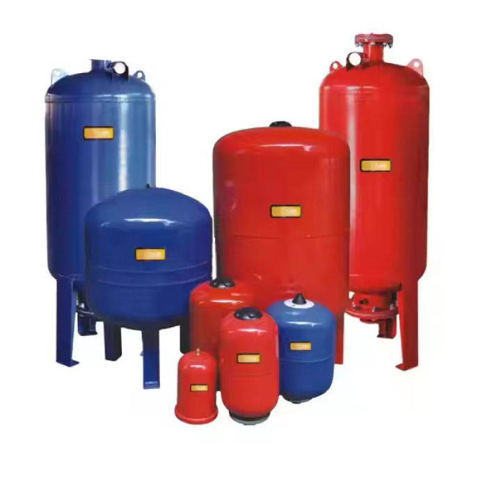 သံမဏိဖိအားရေယာဉ်များ tanks