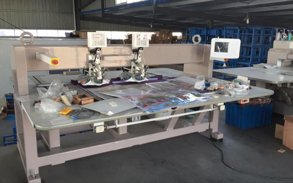 Plastic paper multi-color Embroidery Machine (ZX-60)