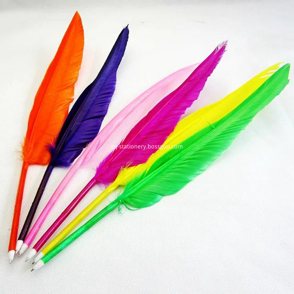 Unique Design Plastic Feather Pen