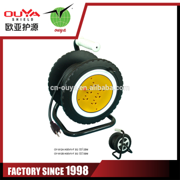 4 way industrial sockets retractable cables cables