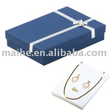 gift paper box , gift packaging box , paper gift box