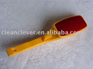 Rotating Lint Remover