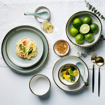 Set di stoviglie in ceramica nordica - bordo dorato, più colori (verde, rosa, bianco, nero) - piatti di qualità raffinata