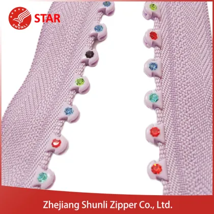 Fashion apparel accessory Promotion heavy duty sab zippers