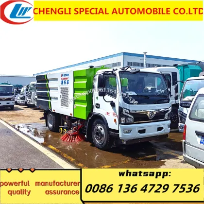 Professional Municipal Machinery 4x2 Runway Street Cleaning Truck - Vacuum Road Sweeper