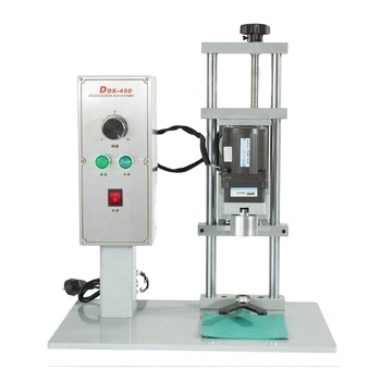 ボトルと瓶用の半自動デスクトップ電気小プラスチックキャッピングマシン