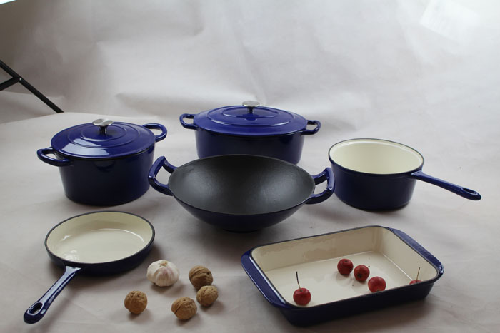 Enamel Cookware And Wok Sets