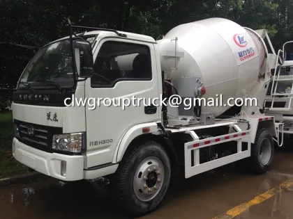 YUE JIN 2.2M3 Small Concrete Mixer Truck
