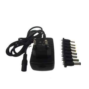 Adaptateur de chargeur mural 12V-2A avec embout 8 DC