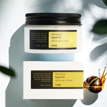 Natural Snail Extract and Collagen Rich OEM Private Label Skin Care: Whitening, Moisturizing, Repairing & Anti-Aging Face Cream