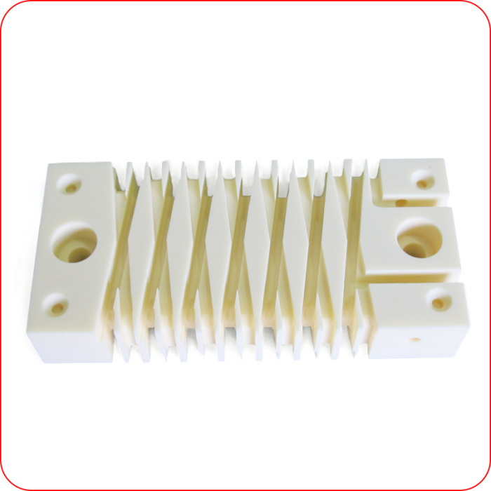OEM Technical Mached Custom 99,7% Alumina Keramikteil