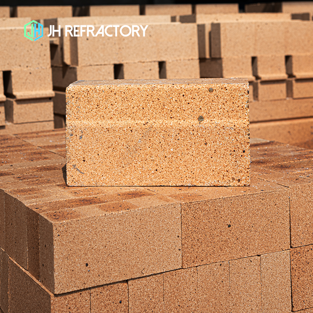 Shaped DN-101 refractory bricks live action