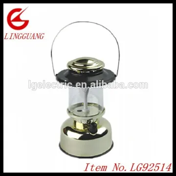 Plastic Lantern with 3AA batteries
