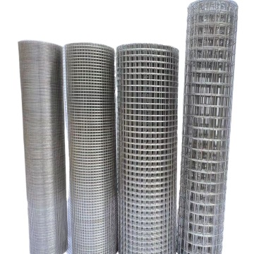 PVC Coated Galvanized Welded Steel Wire Mesh Fence for Farms and Gardens