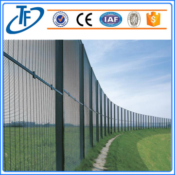 High security anti-climb 358 burglar fence