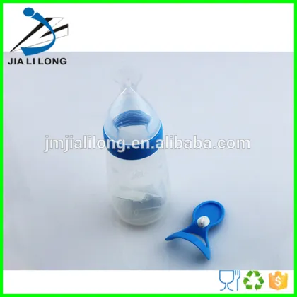 Silicone baby feeder baby bottle baby food dispensing spoon
