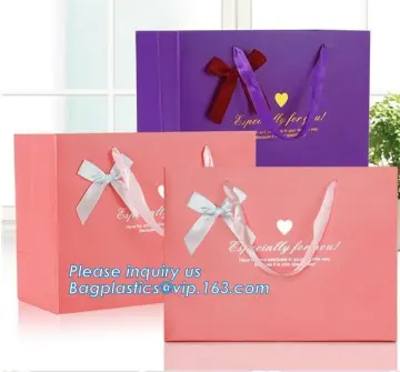 Wholesale Unique Ribbon Handle Very Cheap White Paper Shopping Bag Luxury Paper Gift Bags With Your Own Logo