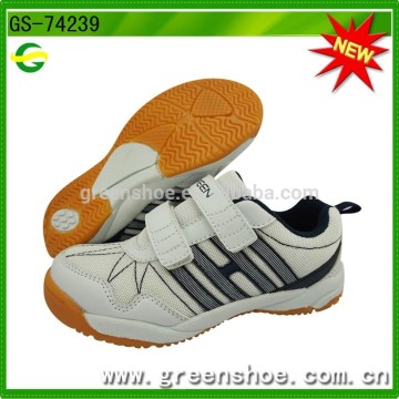 latest children tenis shoes