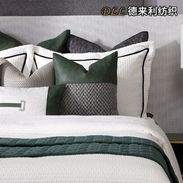 طقم وسائد وأغطية سرير منسوجة فاخرة