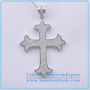 2014 Beautiful Design Cross Shape Micro Paved Pendant Necklace in Brass