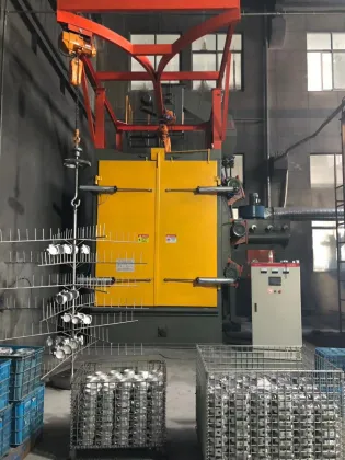 Double hooks shot blasting machine shot blasting chamber