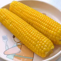 Sweet and glutinous fresh corn