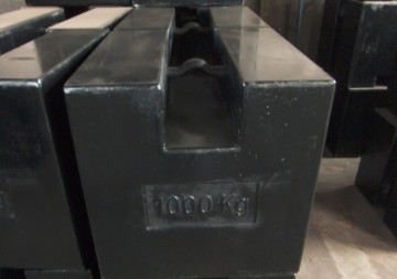 Test Weight 2000kg