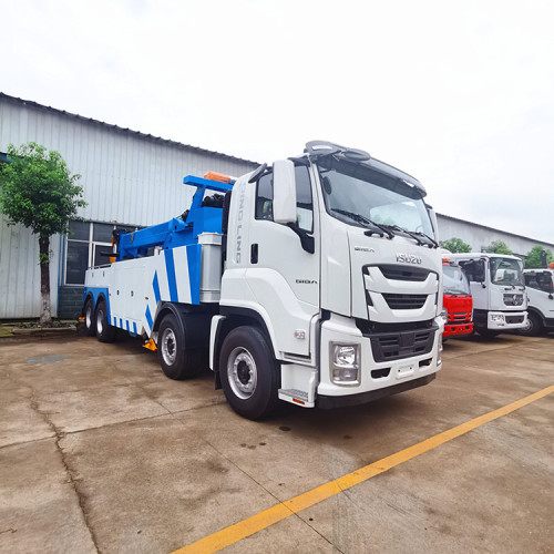 Isuzu 8x4 тяжелый врректор грузовик