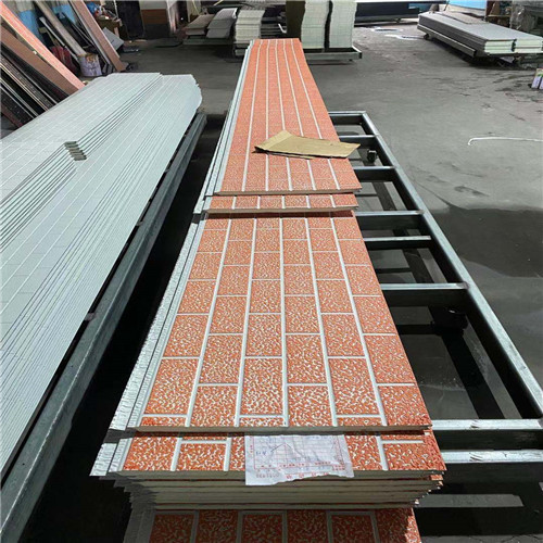 Fireproof Decorative Exterior Insulation Wall Board Polyurethane Foam Brick Sandwich Panel For Prefabricated House