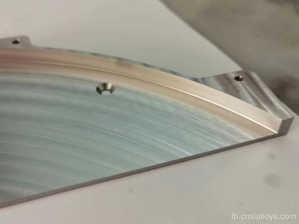 High-Densitéitsgeschniddene an Tunsten Alloys