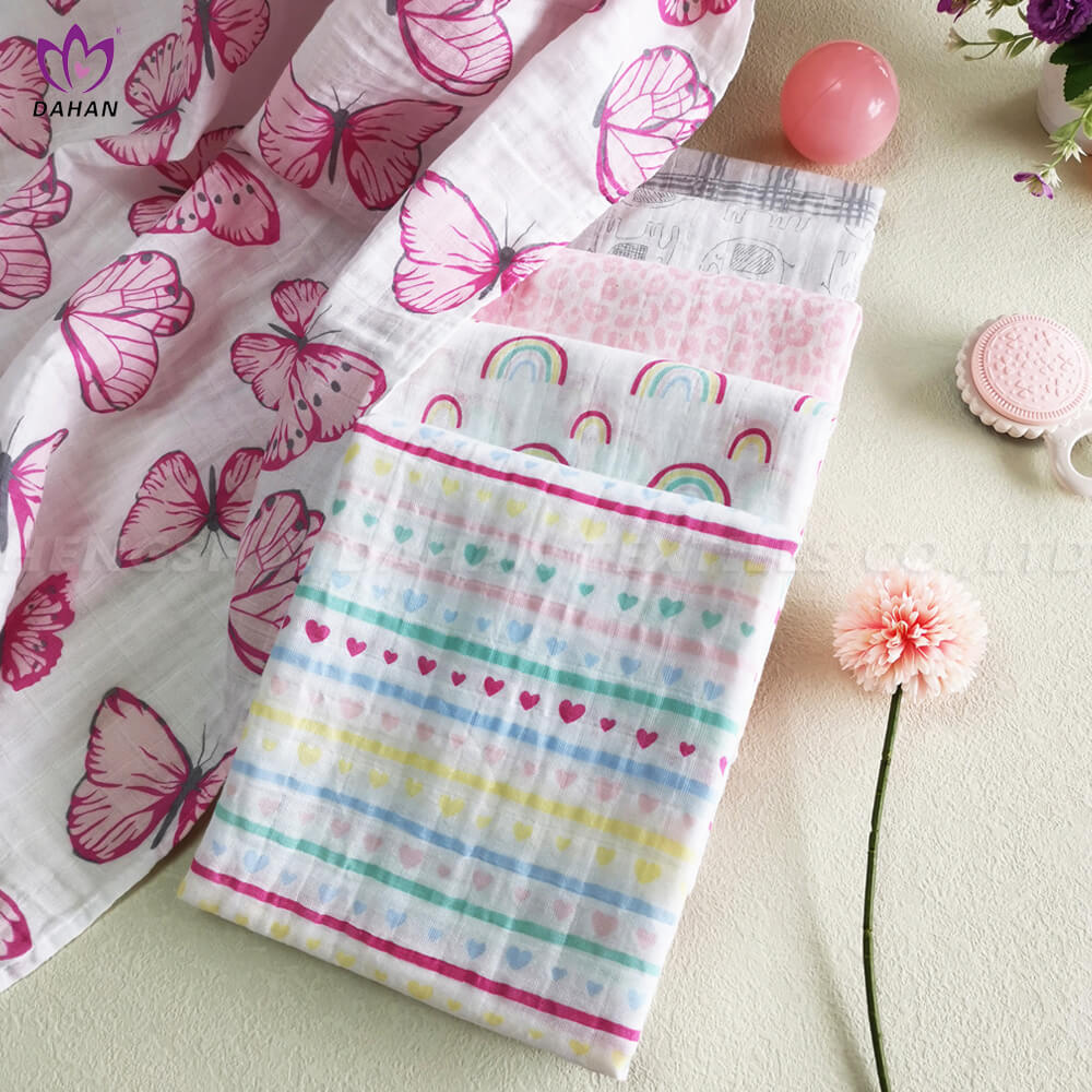 Bamboo And Cotton Printing Baby Blanket 3