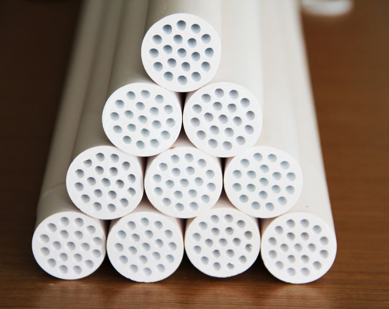 alumina সিরামিক নিরোধক উচ্চ শক্তি নল ঝরনা