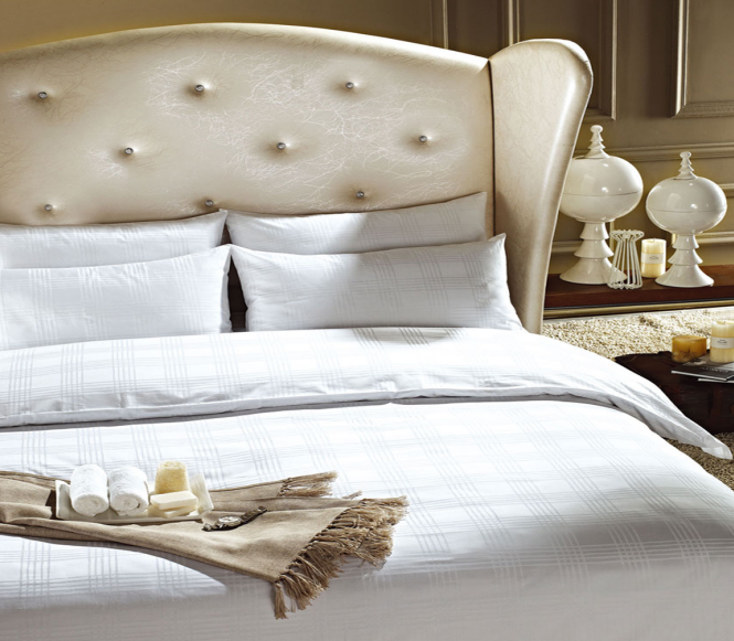 White Hotel Elegant Jacquard Sets