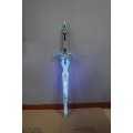 Suporte de cosplay de espada de anime de madeira com iluminação LED