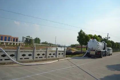 Vacuum-only Sludge Tanker