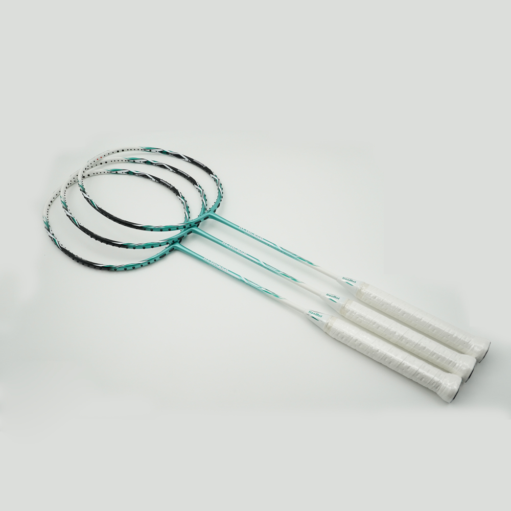 Full Carbon Professional Attack Badminton Racket