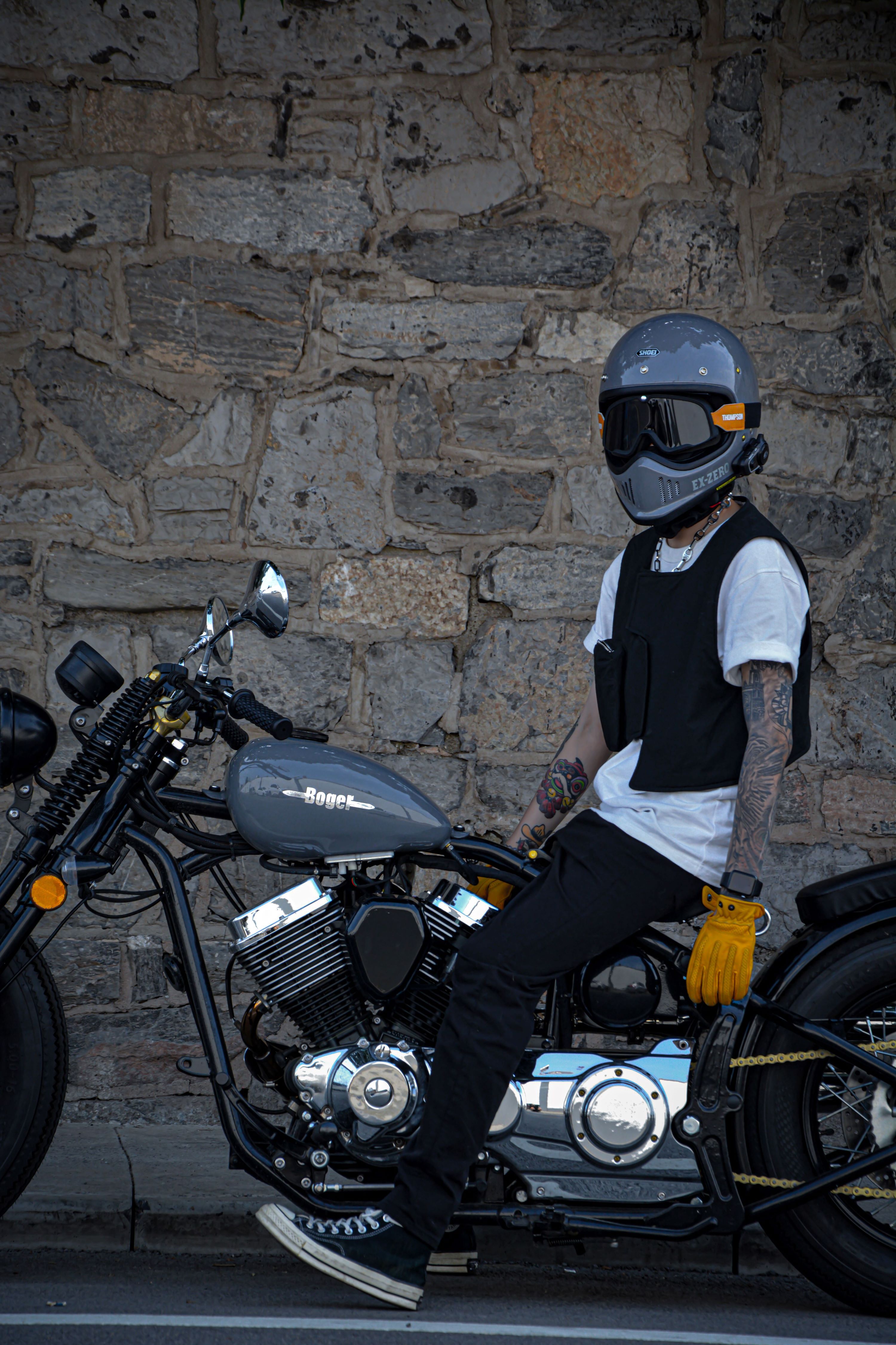 bobber choper custom motorcycle