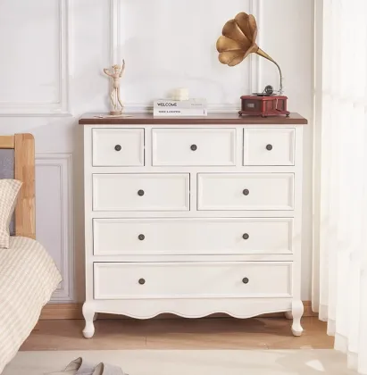 french chest of drawers