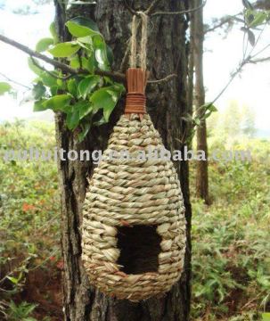 Woven Rope Teardrop Bird House /Bird Roosting Pocket