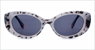 Oval acetate glasses