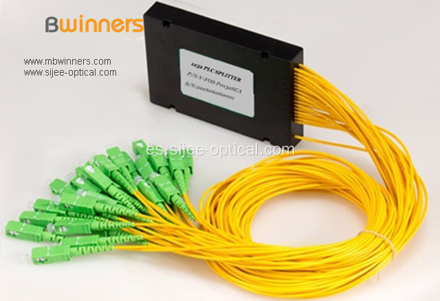 Caja divisoria de fibra óptica 1X32 SC / APC
