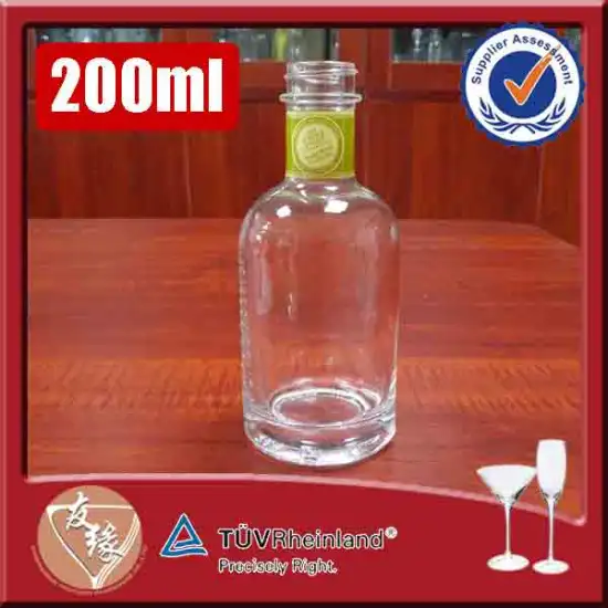 Fine white glass cylinder srew top 200ml empty glass bottle