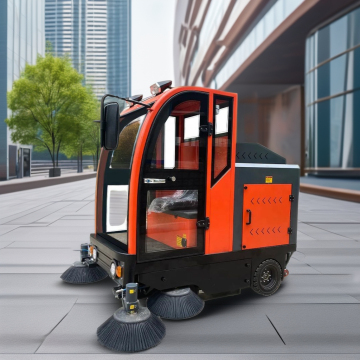 Elektrische rit-op vloerveger met gesloten cabine voor gemeentelijke wegen